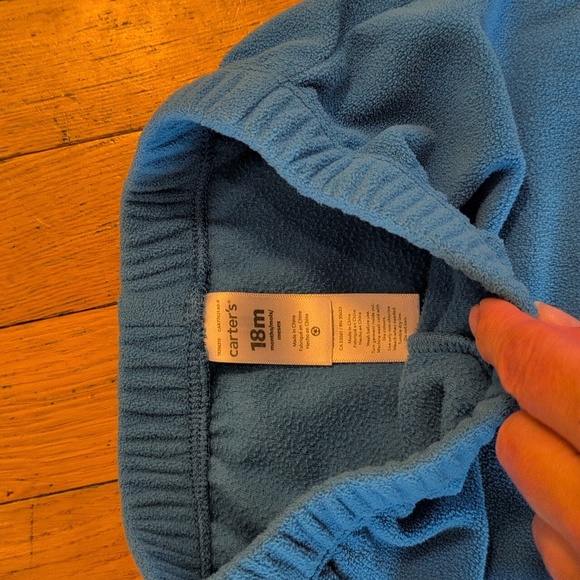 Carter's Shark Costume - Picture 7 of 9